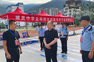 1 game bowling mấy người chơi